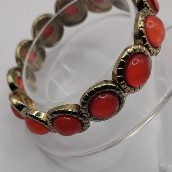 (2) Fashion Bracelets - Picture 6 of 6